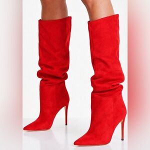 Steve Madden Dakota boots Vibrant Red Heeled Boots NIB.
